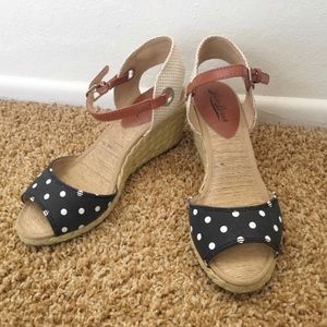 Lucky Brand Kavelli Espadrille Polka Wedge Sandal